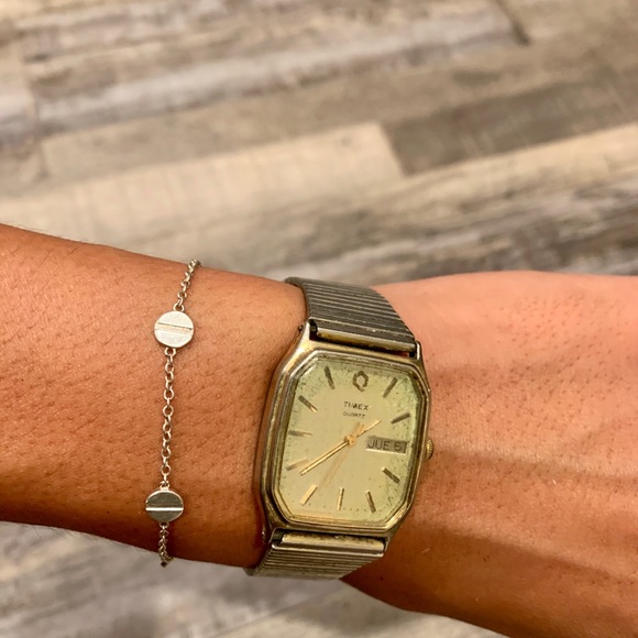 Timex Elastic Watch - Picture 2 of 4